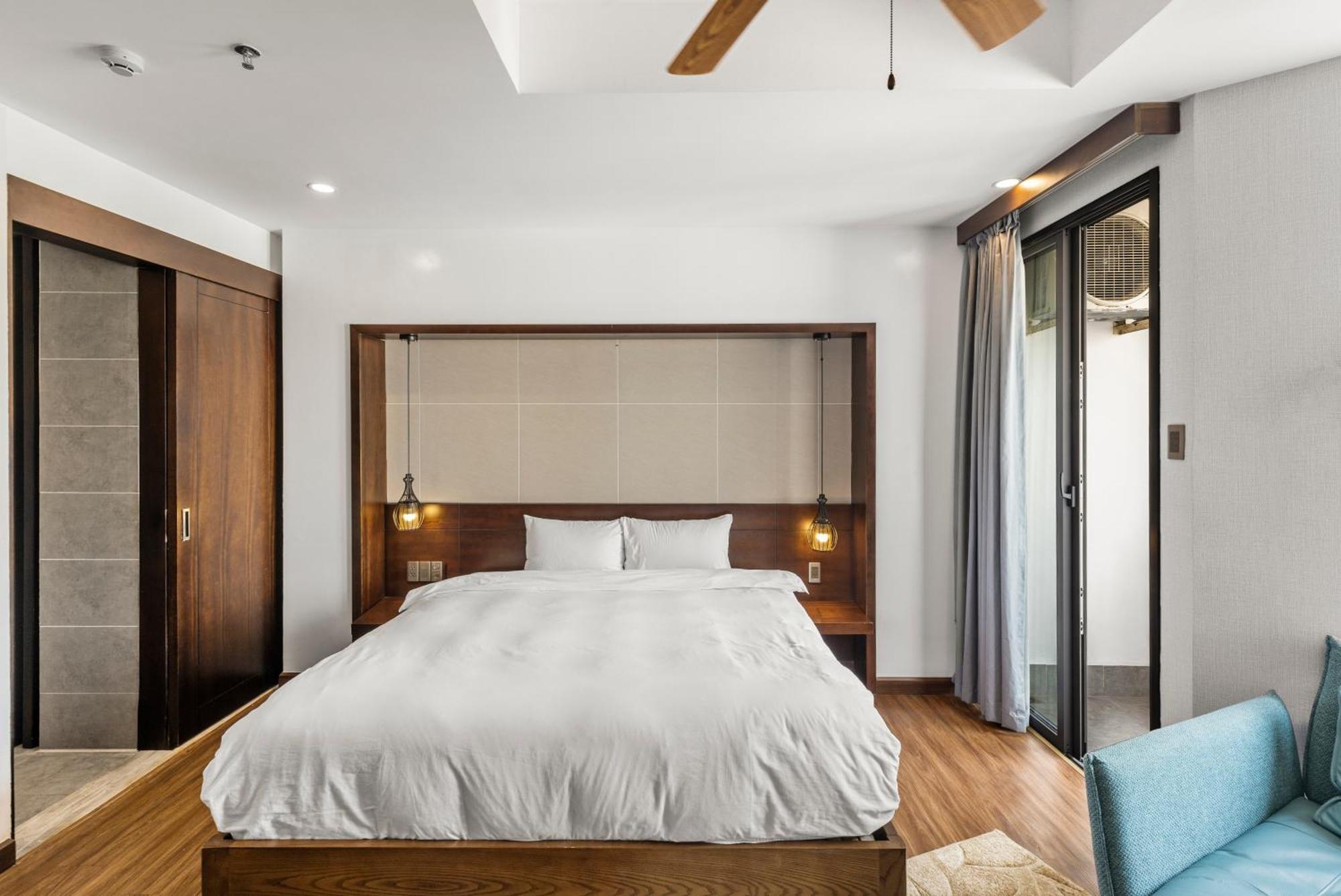 Tokyo Boutique Front Beach Hotel Da Nang Buitenkant foto